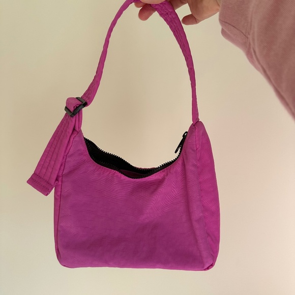 BAGGU Handbags - Baggu Extra Pink Mini Shoulder Bag